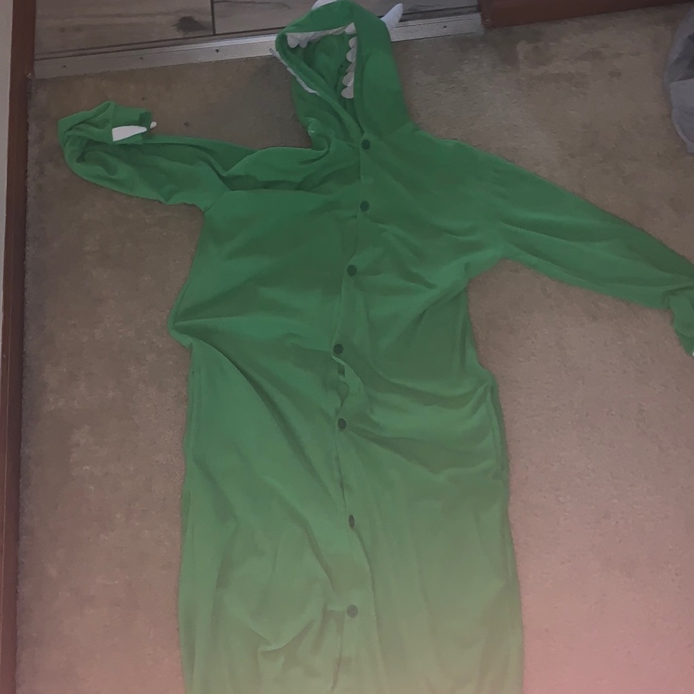 MONSTER ONESIE! 💋